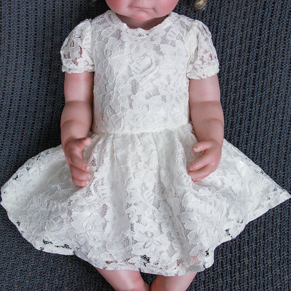 Exquisite princess-style replacement dress, suitable for 18cm–22cm reborn dolls.