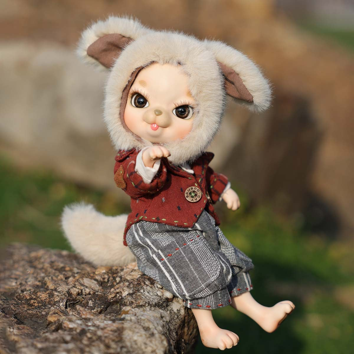 Adorable 10 Inch Porcelain Dress-up Baby Brownish red Dolls (BJD)