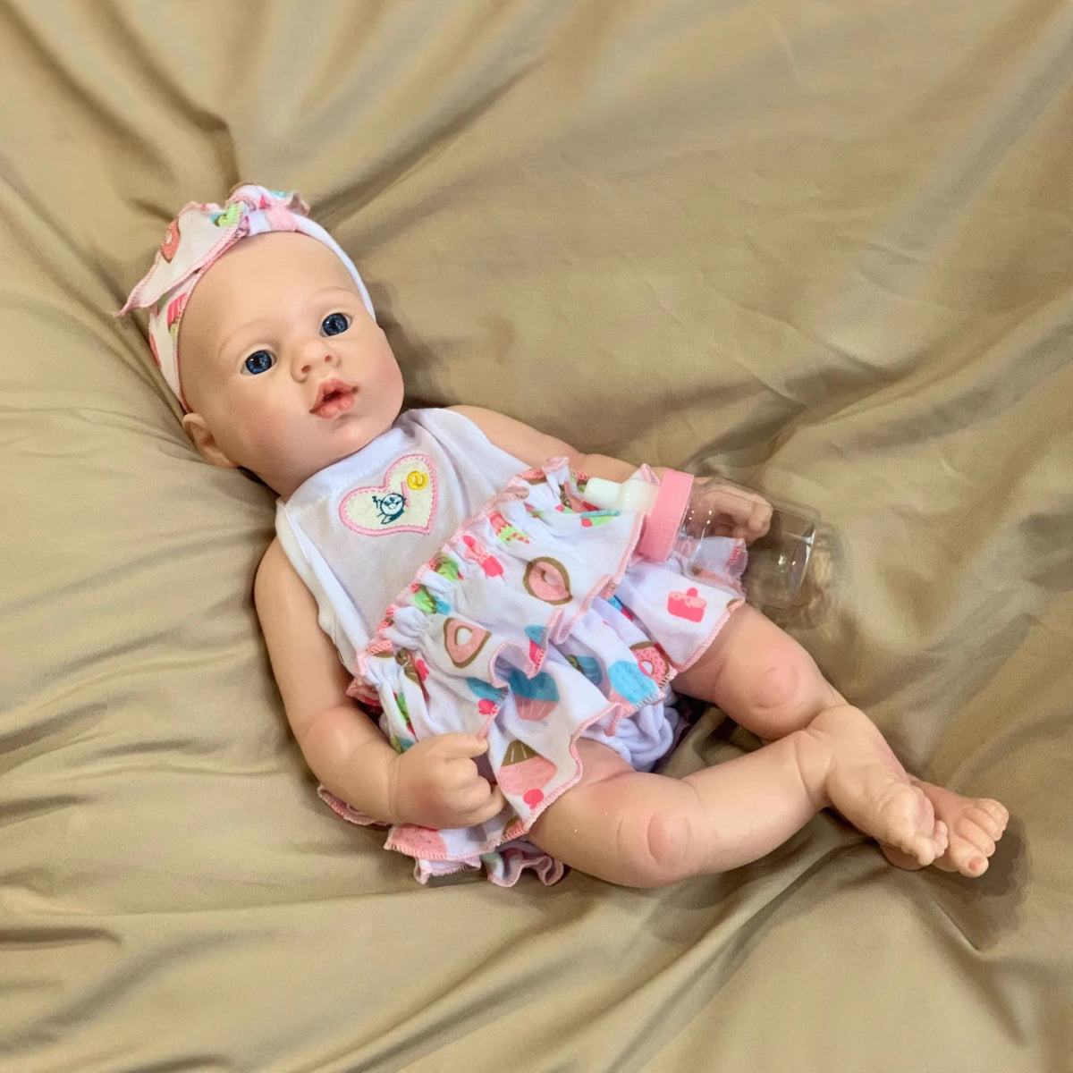 16 inch Lifelike Handcrafted Reborn Doll with Soild Silicone Body 3D Real Skin Kids Play Toy Gift for Girls