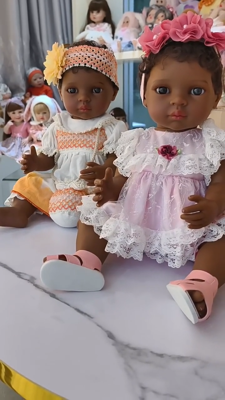 50CM Black Simulated Baby Doll Reborn Doll Black Skin Full Plastic Hair Transplant Girl African Doll